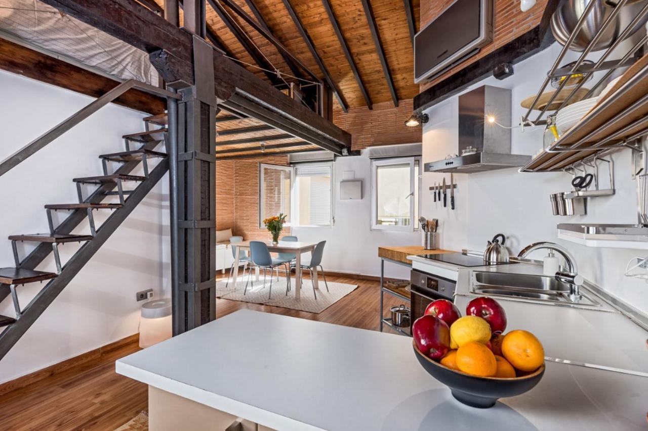 Tina In By Solaga Homes Apartment